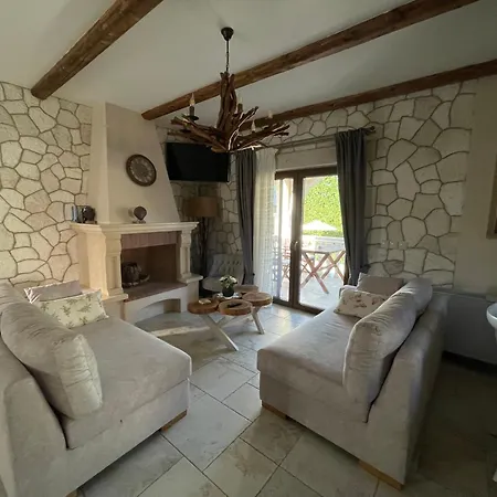 Villa Fairytale Apolpaina