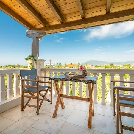 别墅 Fairytale Apolpaina